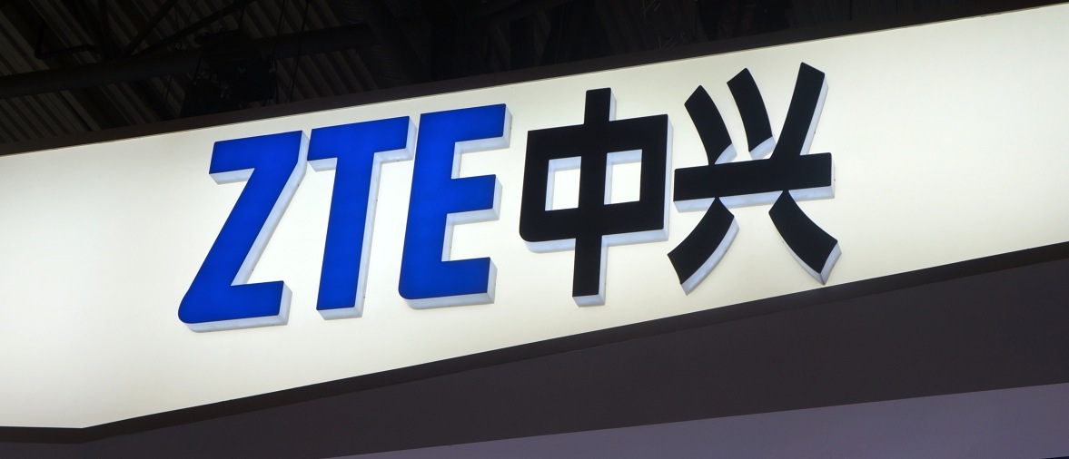Hands-on with ZTE’s giant new phablet, the 5.7-inch Grand Memo Featured Image