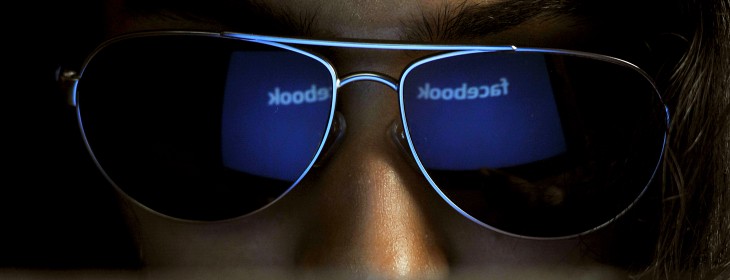 Facebook takes on texting: Partners with 18 operators on free, discounted data for Messenger