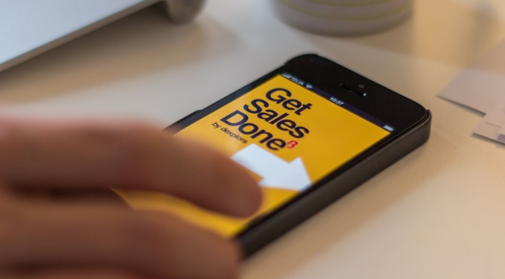 GetSalesDone gives sales folk a better CRM interface, with an iPhone app and Salesforce integration