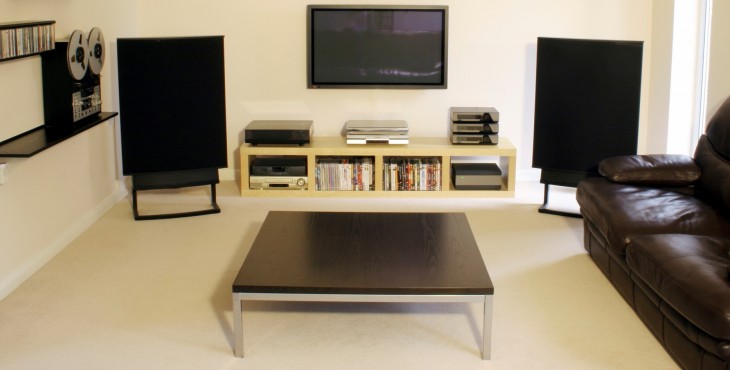 Furnish for iOS taps augmented reality to transport IKEA and Crate & Barrel furniture to your home ...