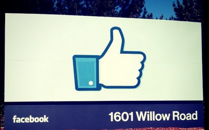 Facebook joins Microsoft in dropping support for CISPA, the controversial cybersecurity bill