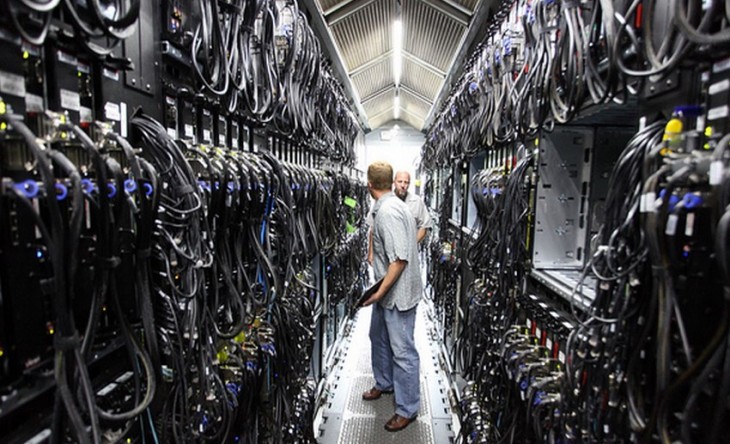 Red Hat beats Q4 EPS expectations, but dives after-hours on weak revenue of $348 million