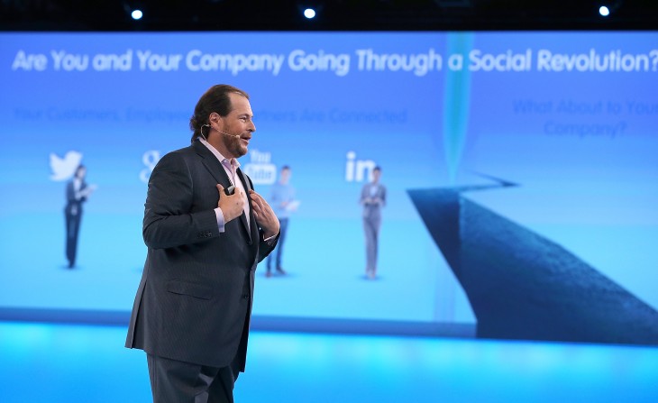 Salesforce adds tagging and topic experts to its Chatter enterprise social network