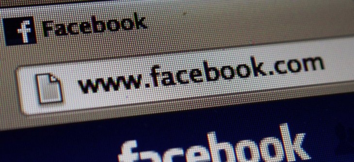 After Netflix gaffe, the SEC approves investor updates on Twitter, Facebook
