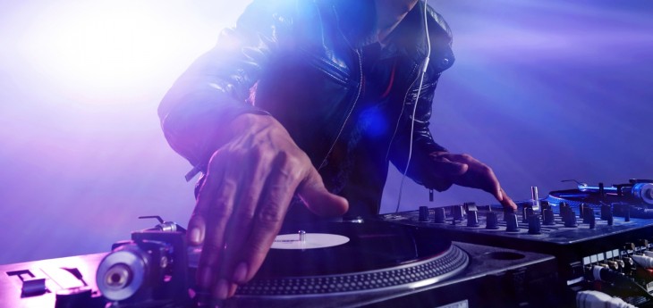 Traktor DJ: Native Instruments remixes its impressive DJ software for iPhone
