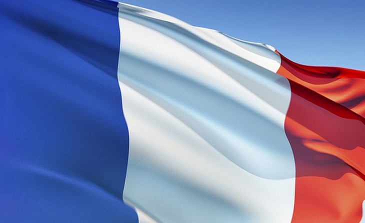 Following meltdown of Yahoo deal, France Telecom CEO promises to invest €30-50M into Dailymotion