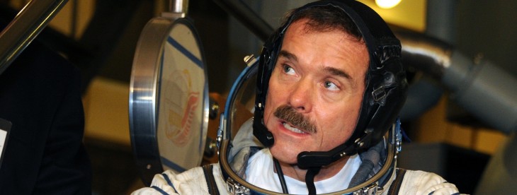 Commander Chris Hadfield signs off from space with epic cover of David Bowie’s ‘Space Oddity’ ...