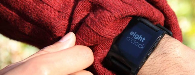 Pebble grabs $15m funding and opens its smartwatch for 2-way communications with mobile apps