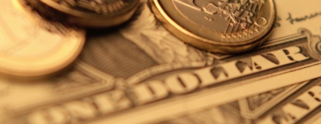Simple launches its Goals feature on the iPhone to help you start saving on a whim