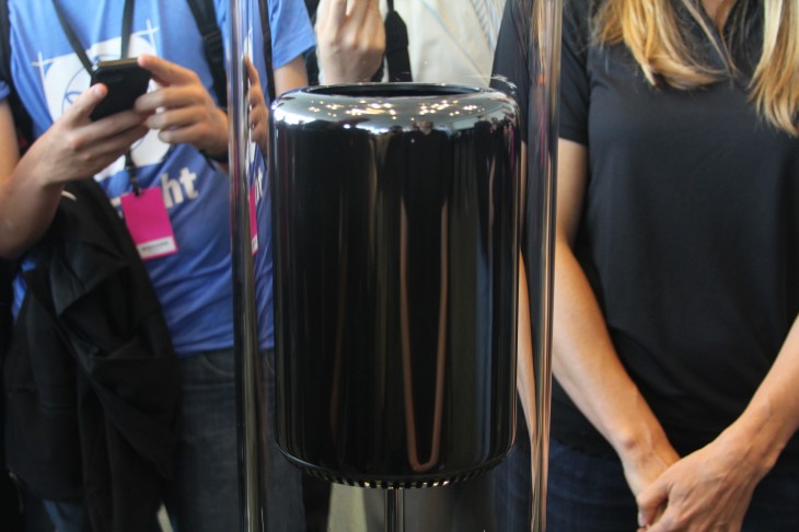 Apple previews a completely new Mac Pro: 12 core Xeon CPU, PCIe flash storage, externally expandable