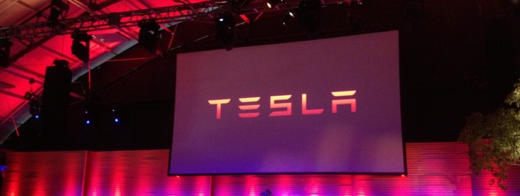 Tesla announces 90-second automated Model S battery swap coming this year to Supercharger stations