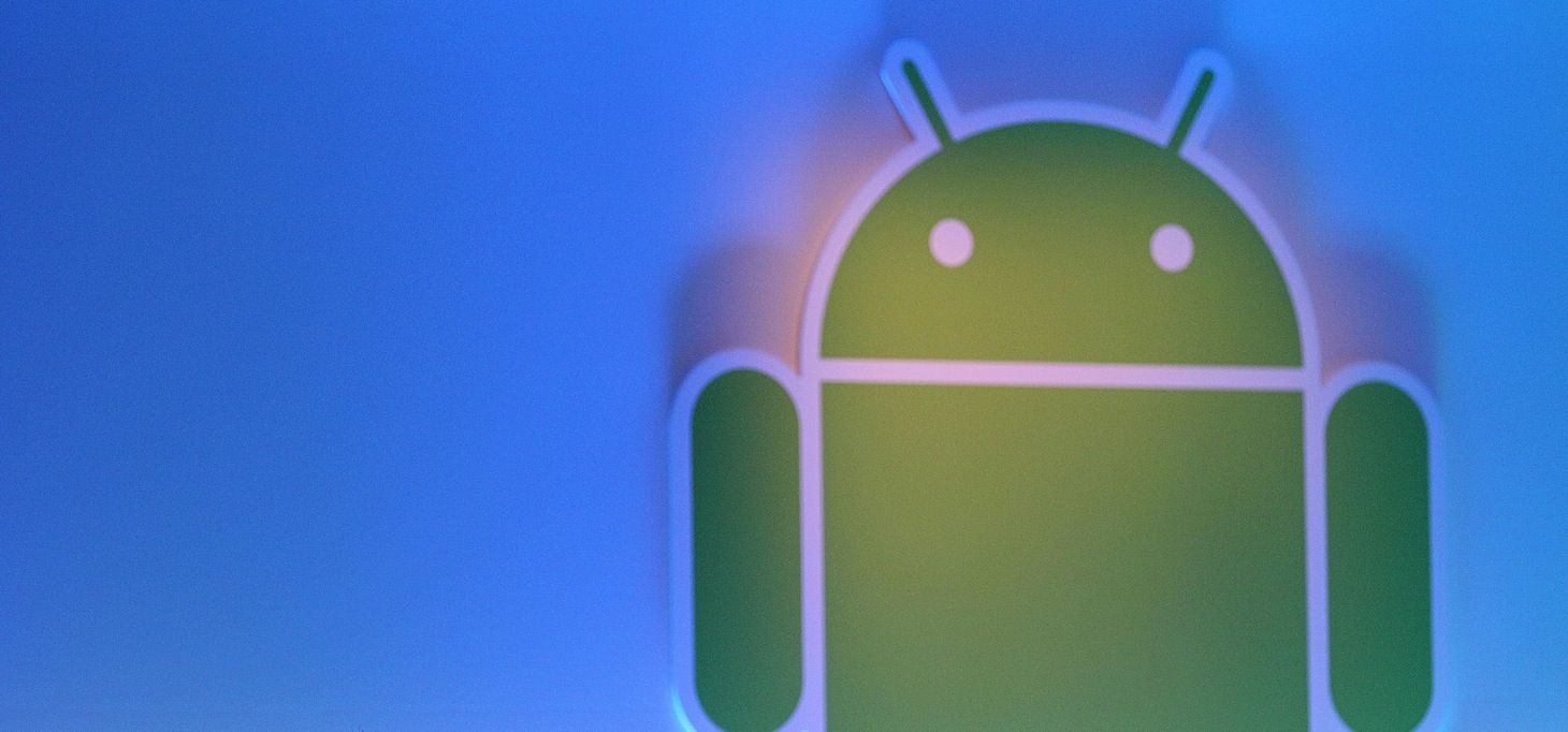 Just.me hits 250,000 users, upgrades HTML5 and iOS social messaging apps and debuts Android version