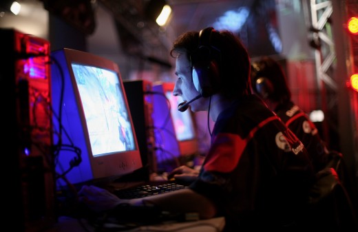 Germany's Best eSports Teams Gather At Intel Friday Night Games