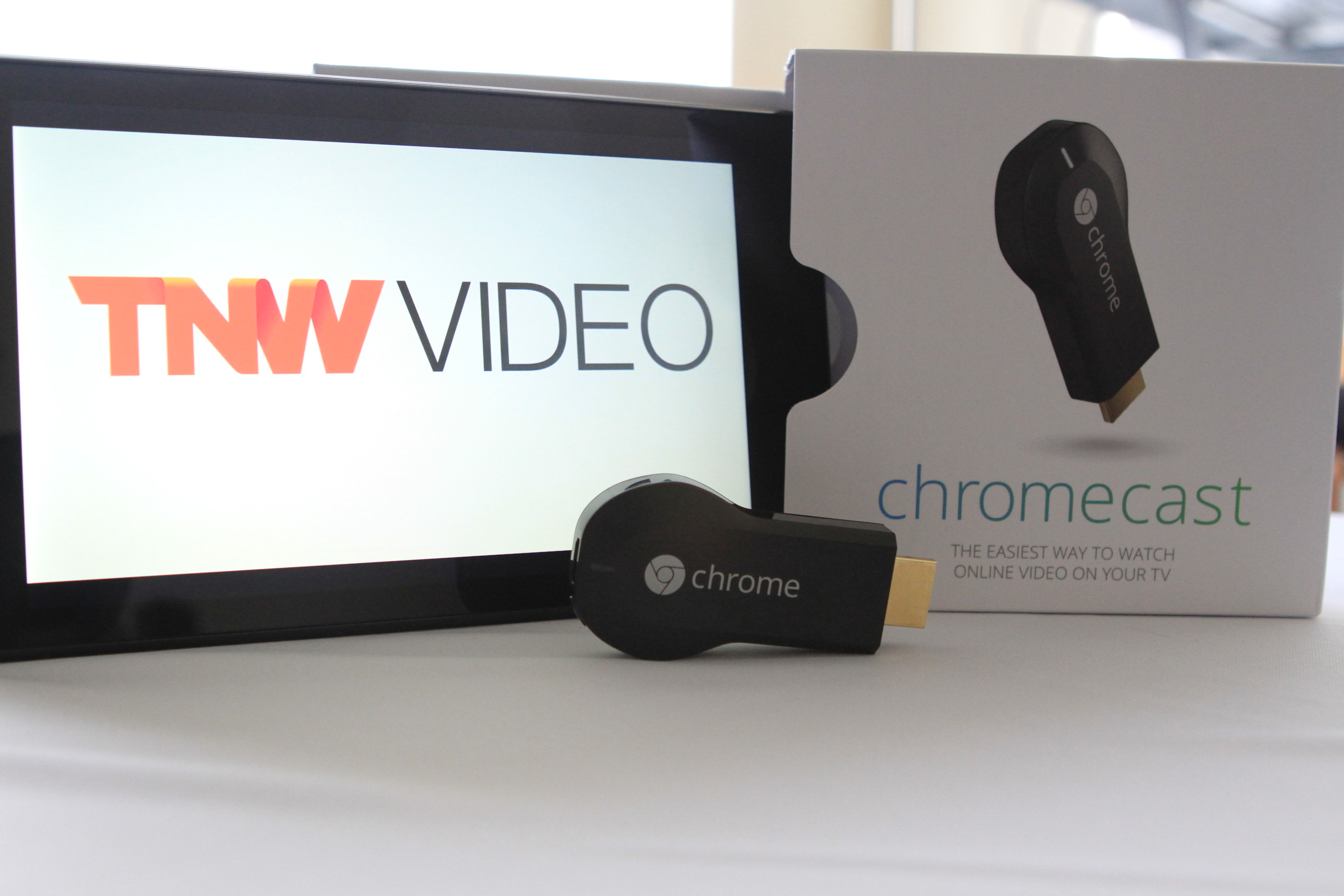 Sygdom sang Grønthandler Hands On With Google's Chromecast: A Tiny Set-Top Box For The Web