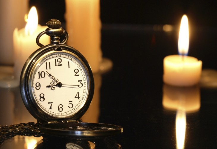 The HOT smartwatch turns your palm into a phone