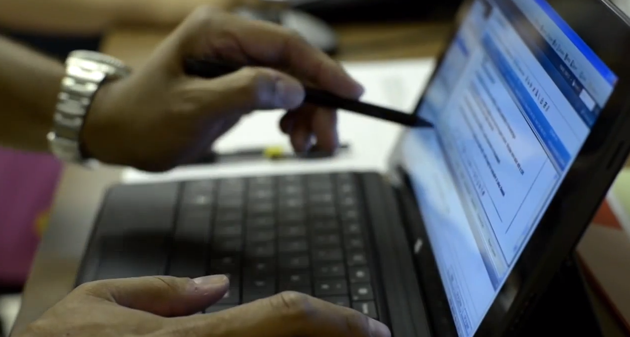 You can now buy a Microsoft Surface Pro for $799 Featured Image