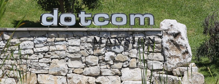 Kim Dotcom resigns as director of Mega to turn attention to music