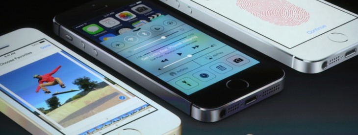 Roundup: Here’s what the first reviews say about the iPhone 5s and iPhone 5c