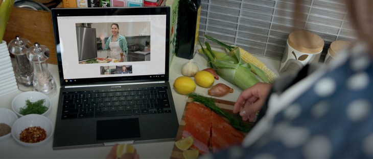 Google Helpouts is an Android and Web app that connects users with more than 1,000 experts by video