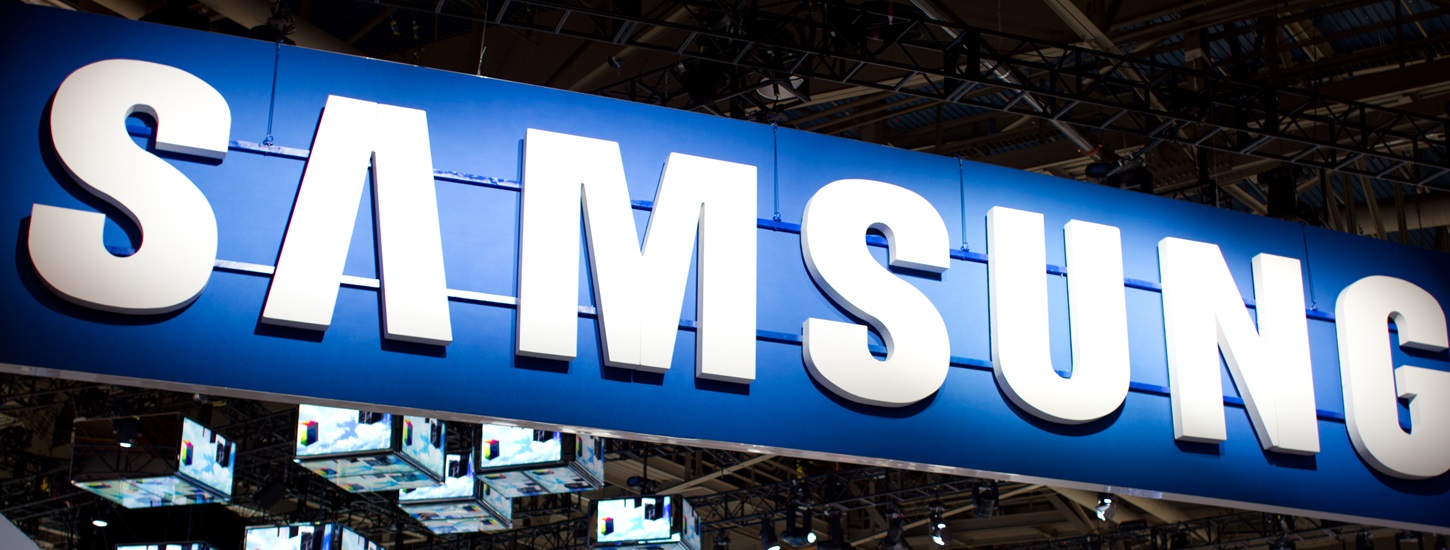 Samsung announces the Galaxy Ace Style, a mid-range smartphone running Android KitKat