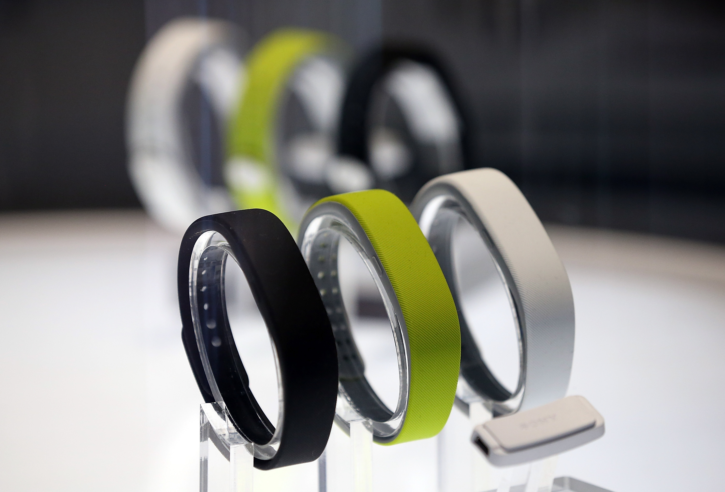 How sticky is your wearable? 6 ways to keep your wearable device from being mothballed