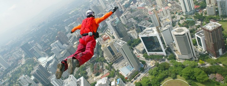 Insane video: Watch these guys BASE jump from New York’s Freedom Tower
