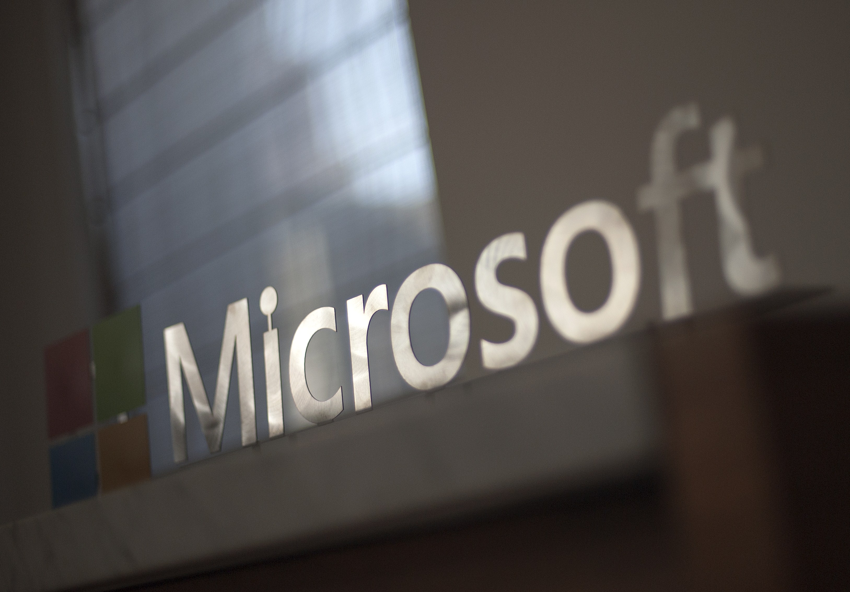 Trouble in China: Microsoft has 20 days to explain itself in antitrust probe Featured Image