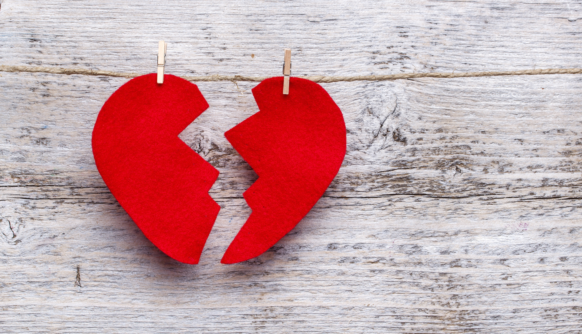 Breaking up with Facebook: Where are brands and young users going?