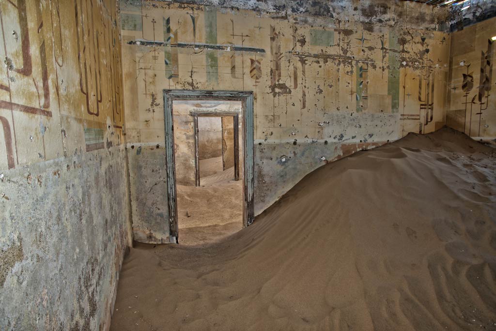 Explore an eerie African ghost town engulfed by the desert Featured Image