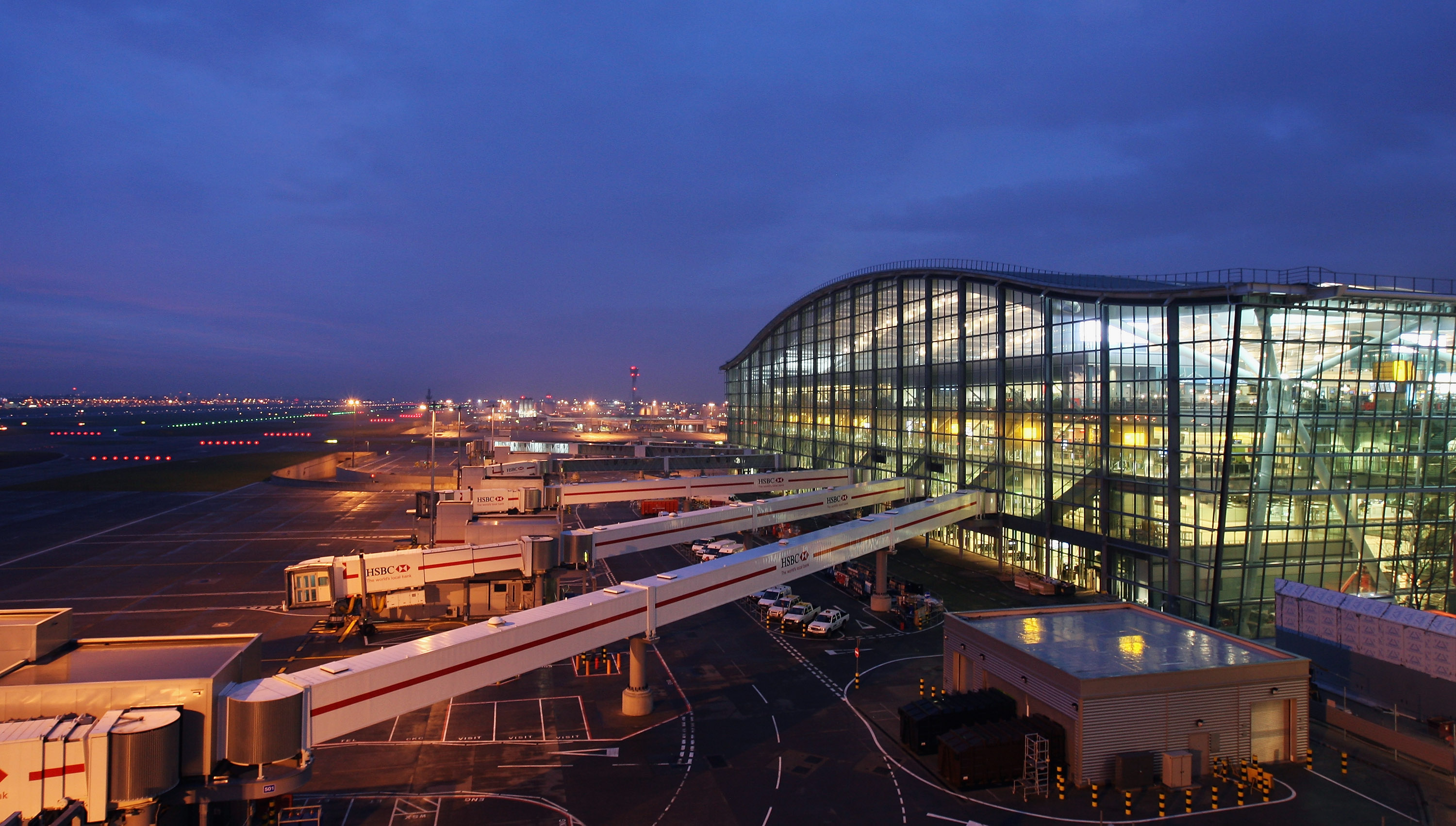 Samsung is rebranding London Heathrow’s Terminal 5 as ‘Terminal Samsung Galaxy S5’ [Update]