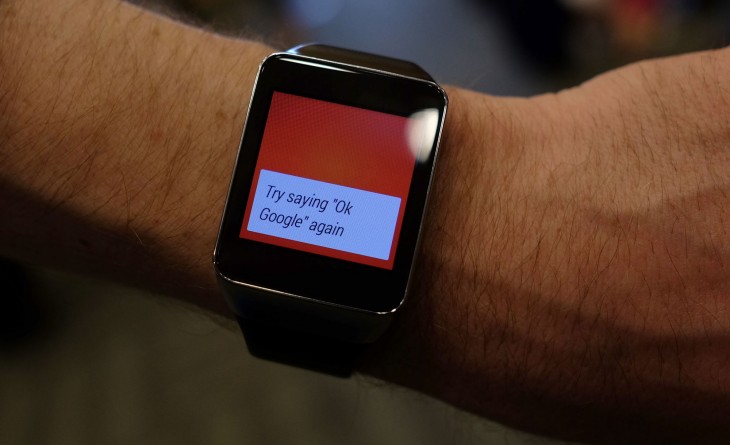 Wrist-on with the Samsung Gear Live Smartwatch: Finally a smartwatch that’s not embarrassing