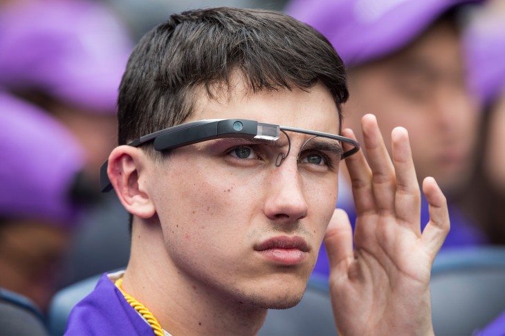 Google Glass finally arrives in the UK, the first country outside the US