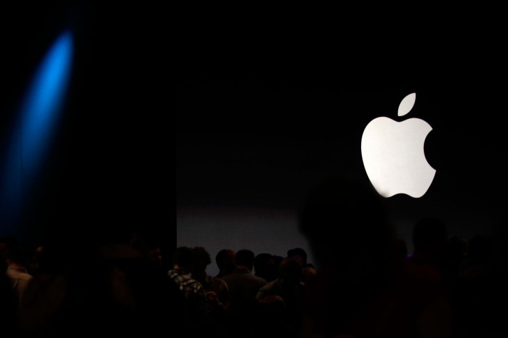 Apple reaches a tentative $450 million settlement in e-book price-fixing case