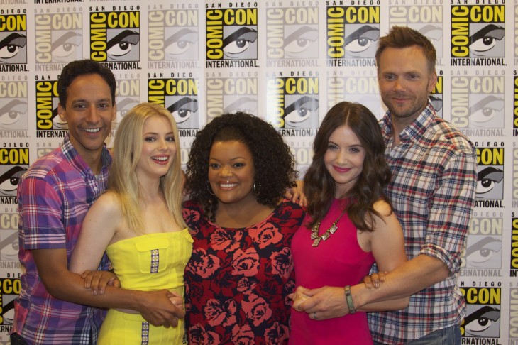 Yahoo saves Community from cancellation with a 13-episode sixth season