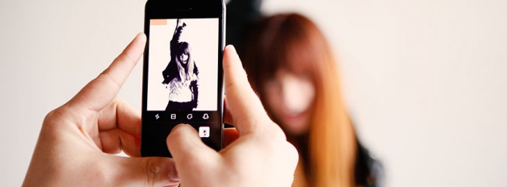 Camu for iPhone puts an elegant spin on social photography