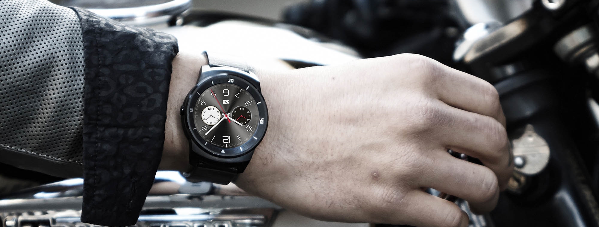 LG’s new G Watch R is a stylish-looking smartwatch with a 1.3-inch circular screen