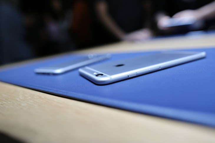 Apple says only 9 customers have complained about bent iPhones