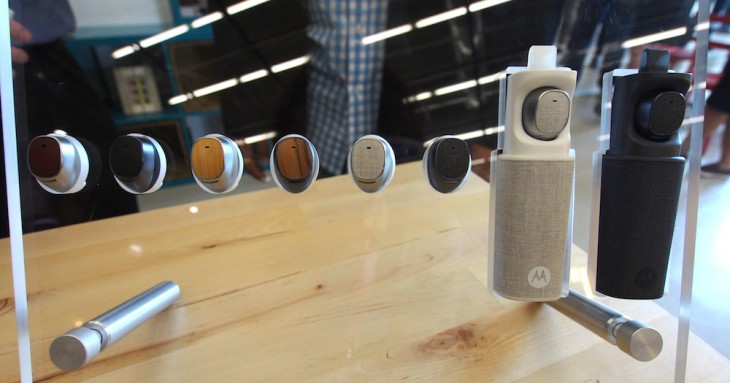 Moto Hint is a Bluetooth earbud that you can use to control your smartphone