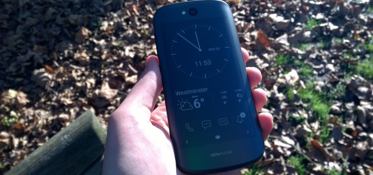 YotaPhone 2 review: The 5-inch dual-screen handset is back, and this time it makes sense