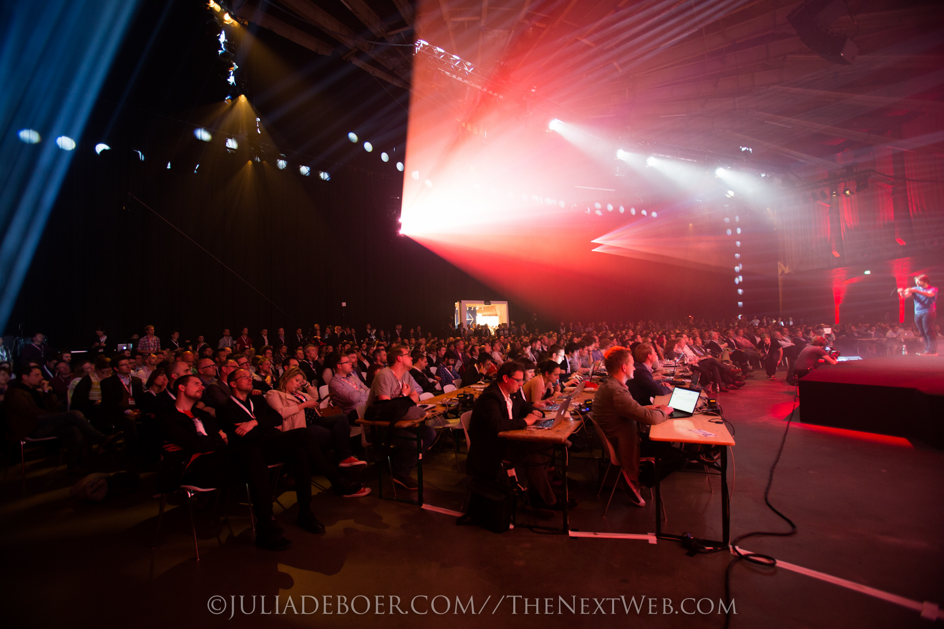 henQ will invest €100k in one startup at The Next Web Conference 2015 Featured Image