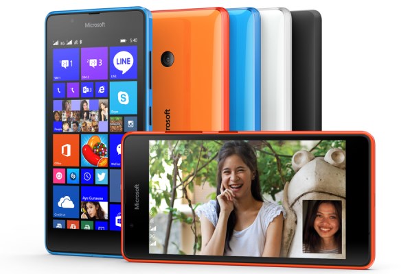 Lumia-540_Dual-SIM_Skype