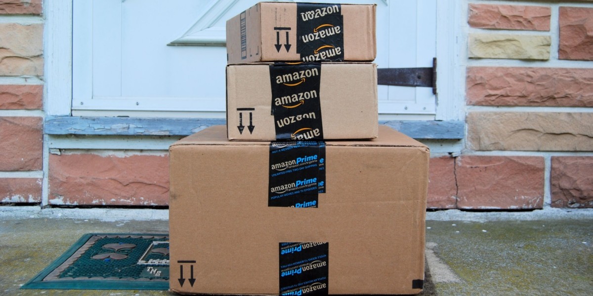 Amazon considers copying Postmates with new crowdsourced delivery service