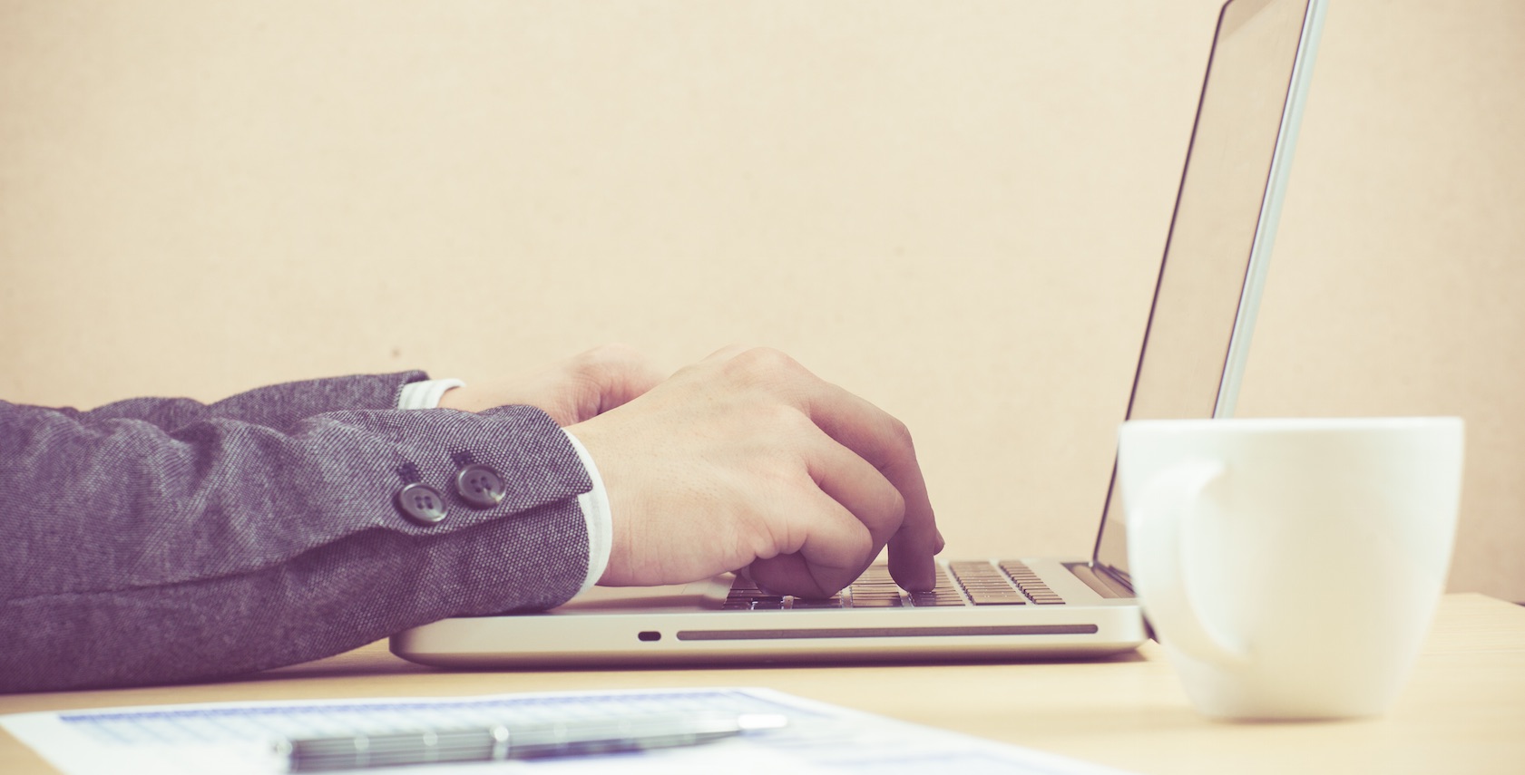 10 secrets to make a social media manager's life easier