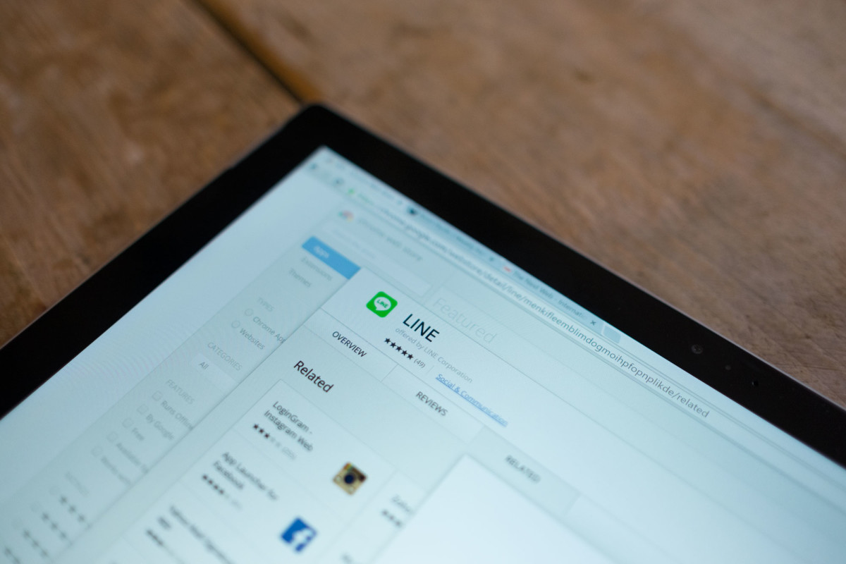 LINE just got a Chrome extension so you can chat right in your web browser