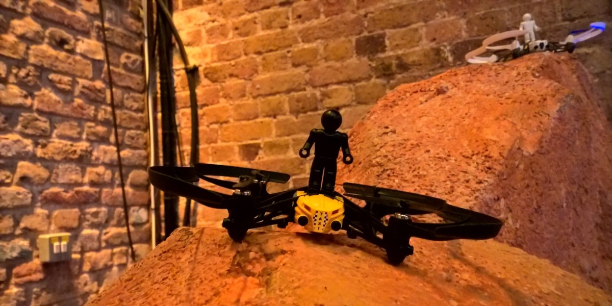 Hands-on with Parrot’s newest range of minidrones designed for air, land and water