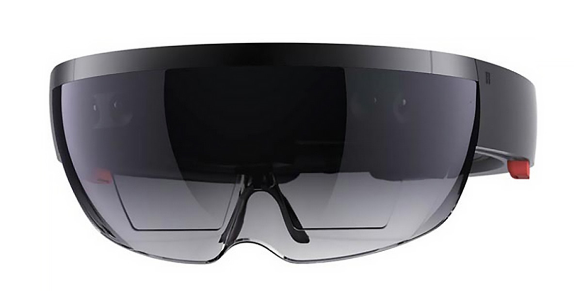 Microsoft will award HoloLens kits to five US universities