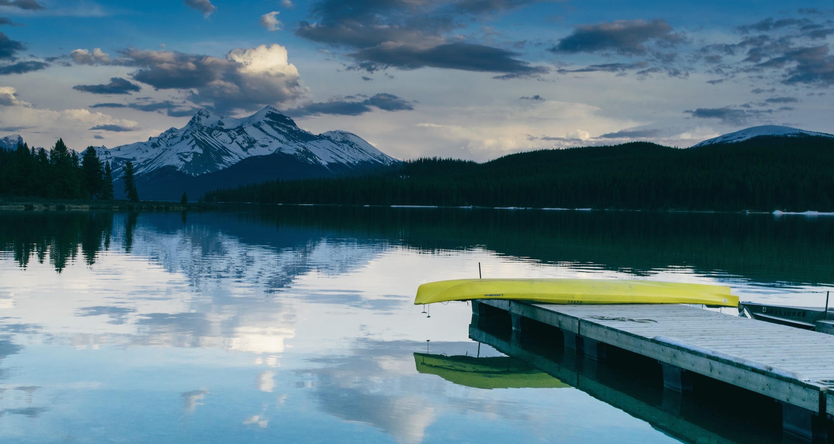 25 apps for digital nomads, corporate escapists and loony adventurers