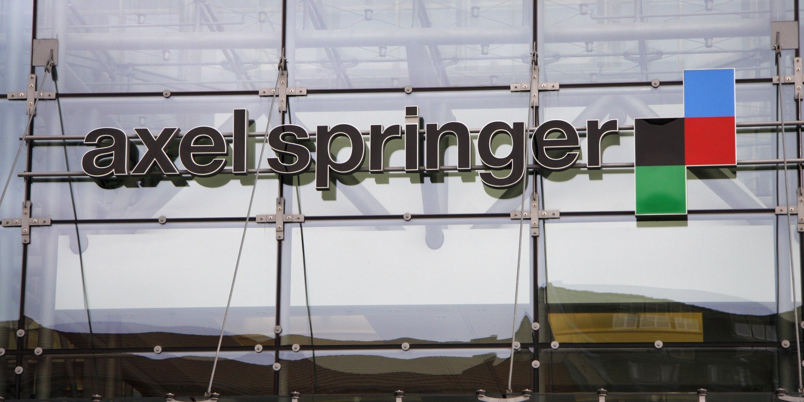 Axel Springer acquires Business Insider for $442m