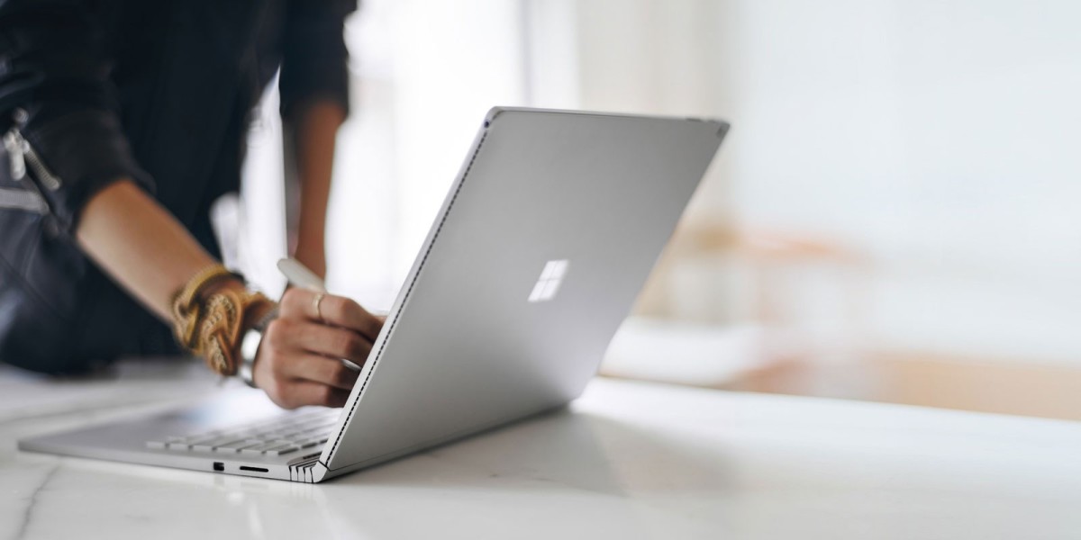 Microsoft’s new Surface Book needs to lead the way for PC makers