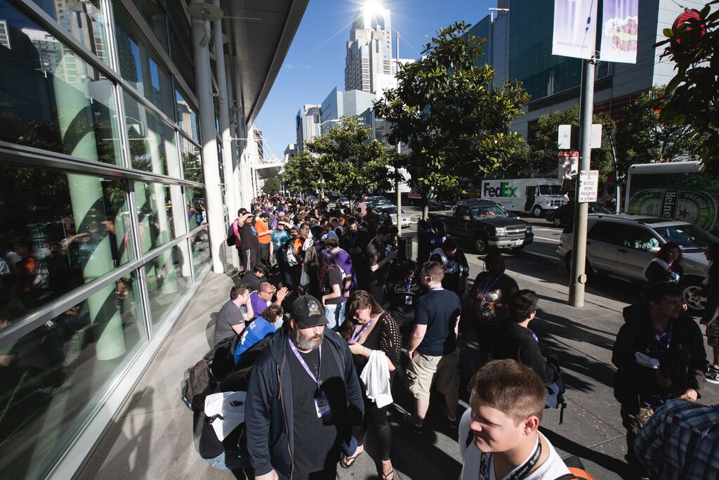 Attendees waiting to get inside the convention. Photo by Robert Paul.